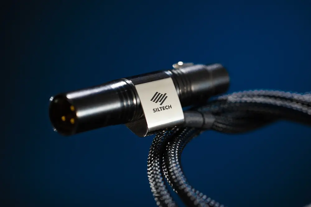 Picture of Zero Ohm Legend Siltech XLR adaptor