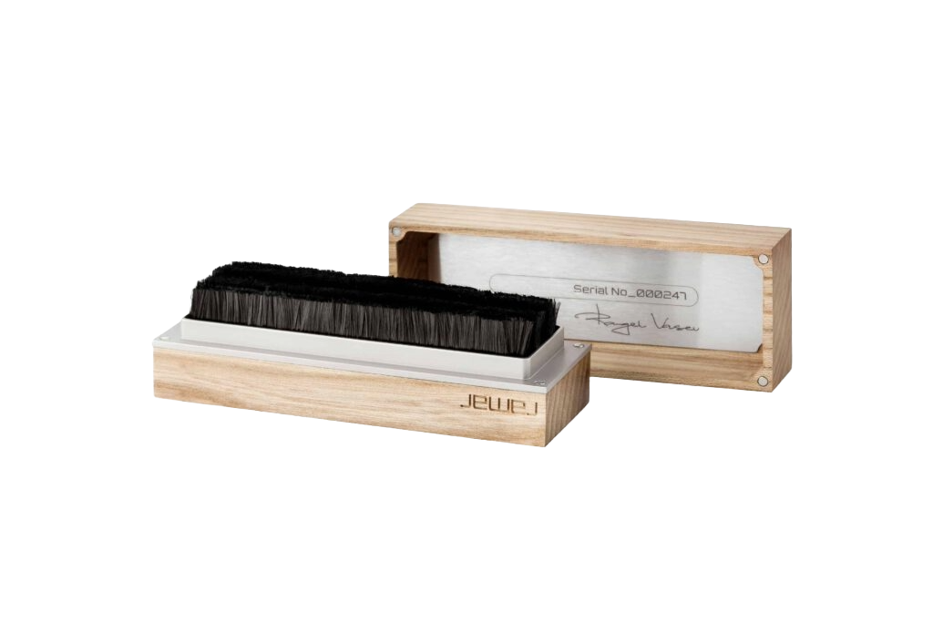 Picture of Record Brush JONI