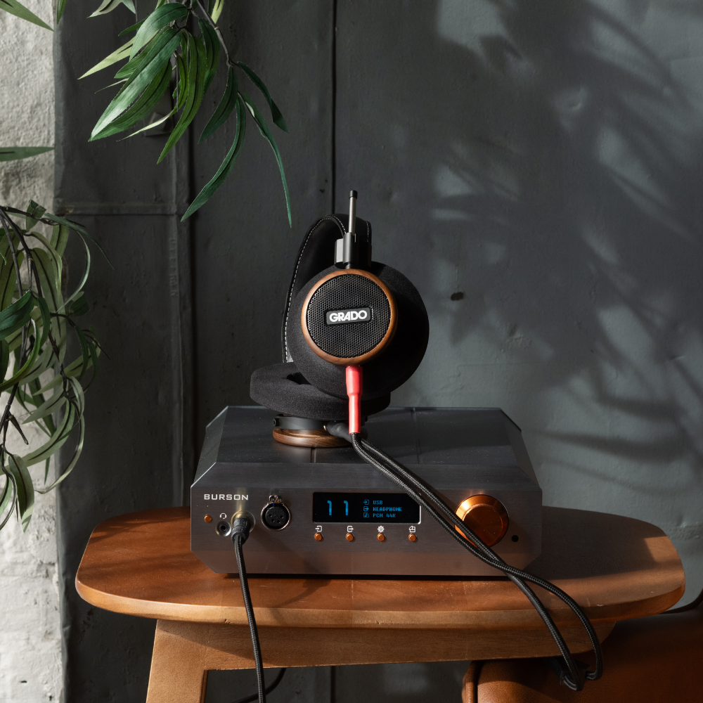 Picture of Signature S550