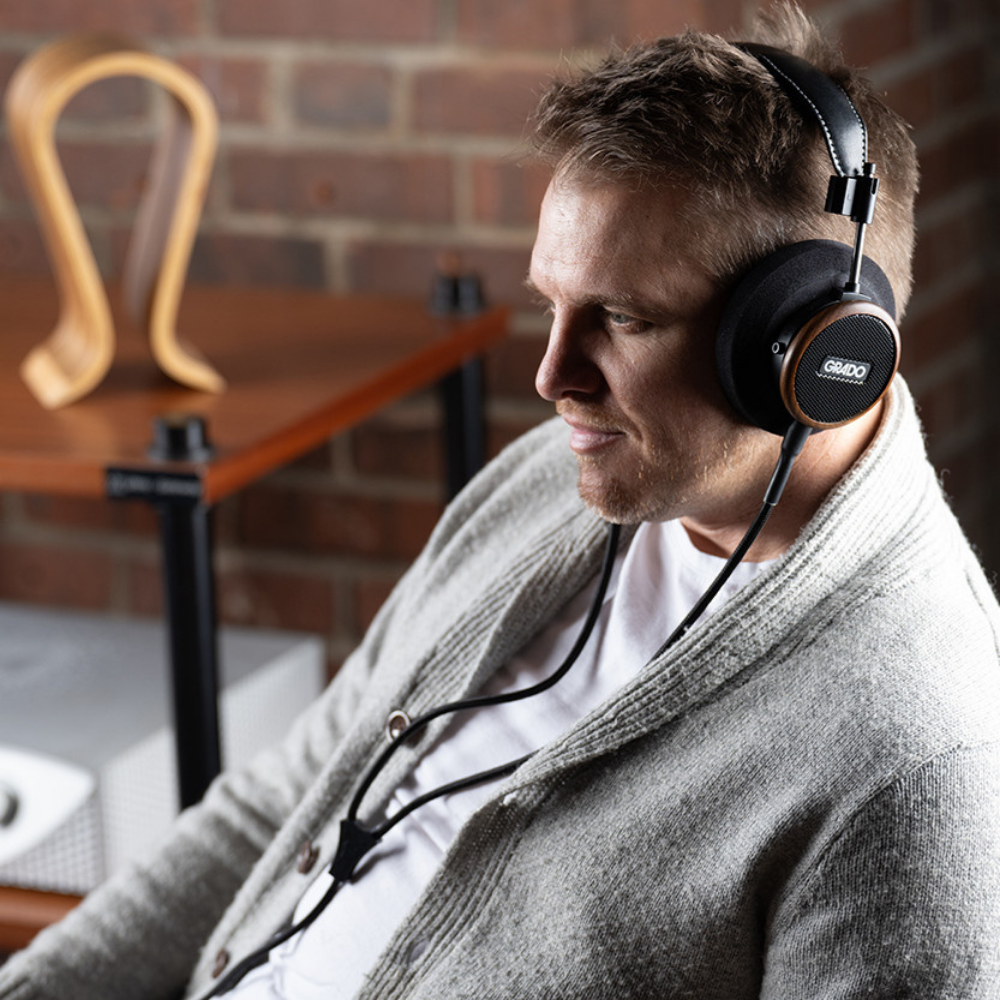 Picture of Signature S550