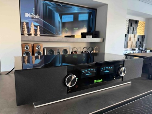 Picture of McIntosh RS250 - ex-demo thumb