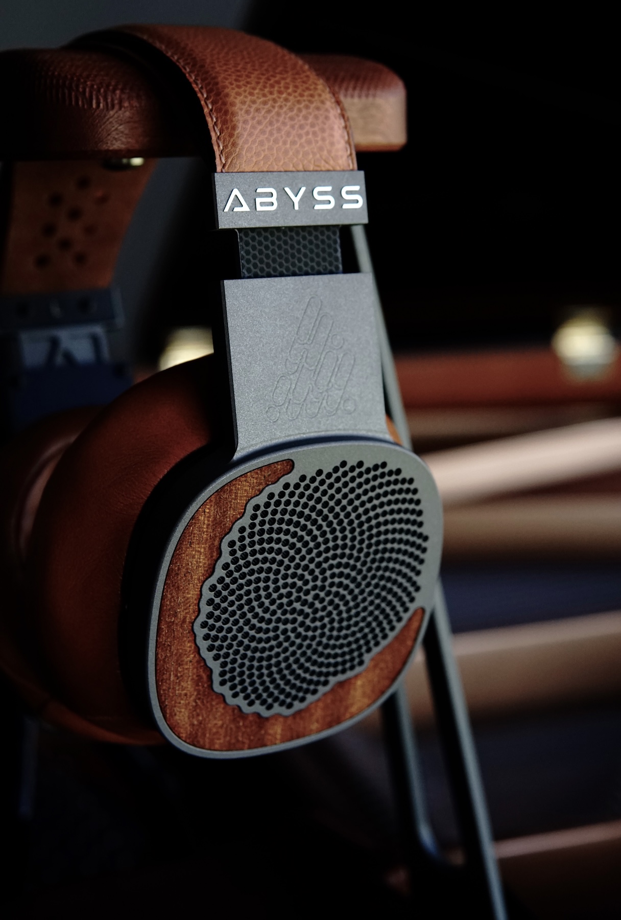 Picture of ABYSS Diana MRx Bass Reference Headphone