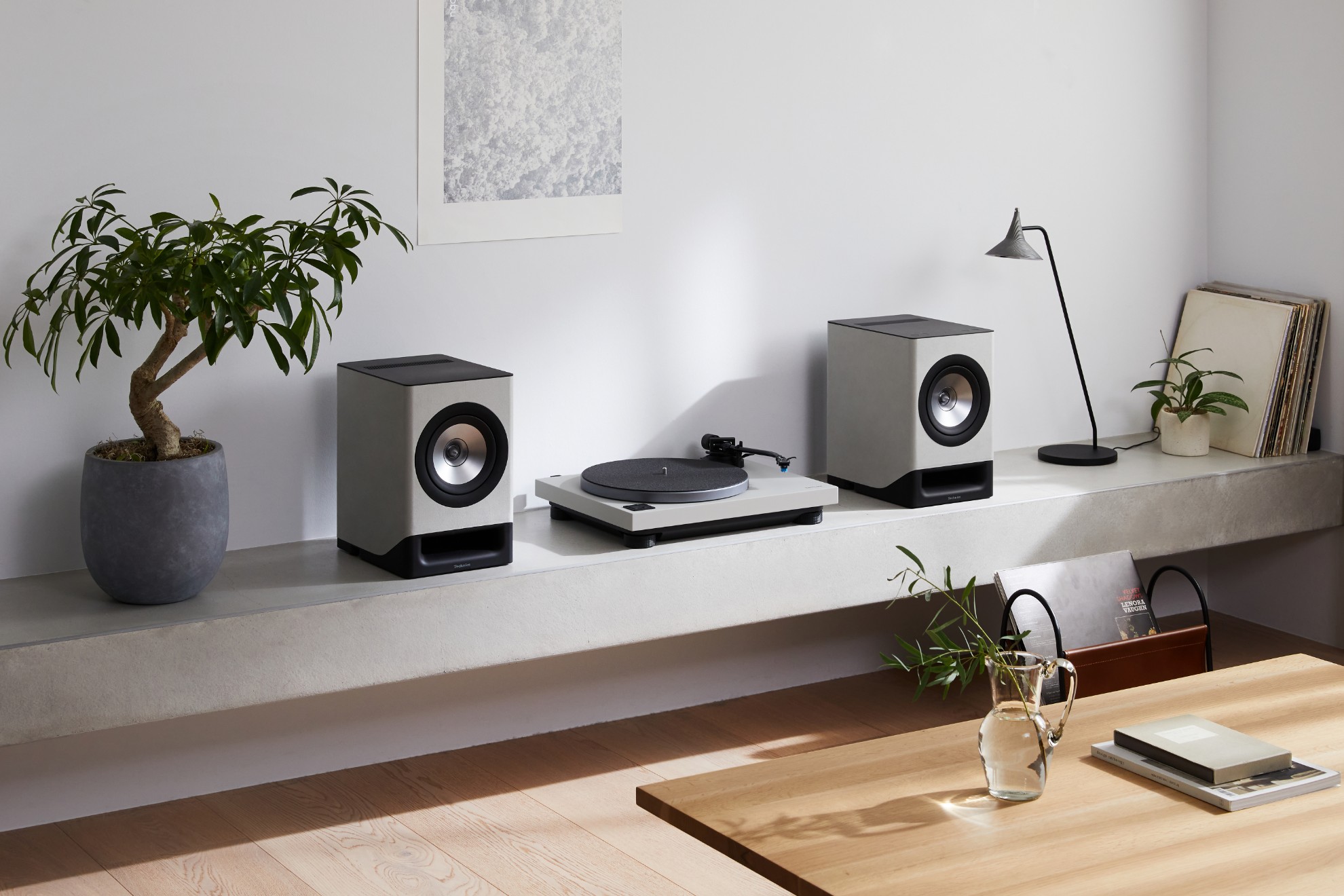 Picture of SL-40CBT Direct Drive Turntable System