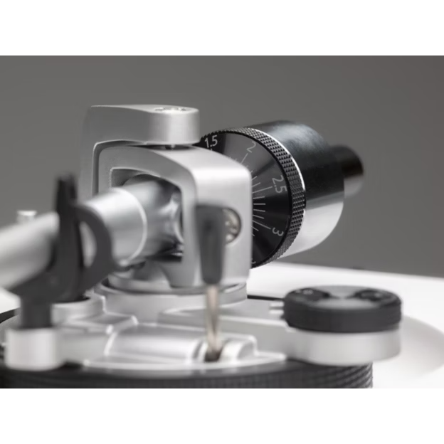 Picture of SL-1500C Direct Drive Turntable System