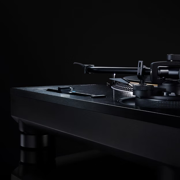 Picture of SL-1210G Grand Class Direct Drive Turntable