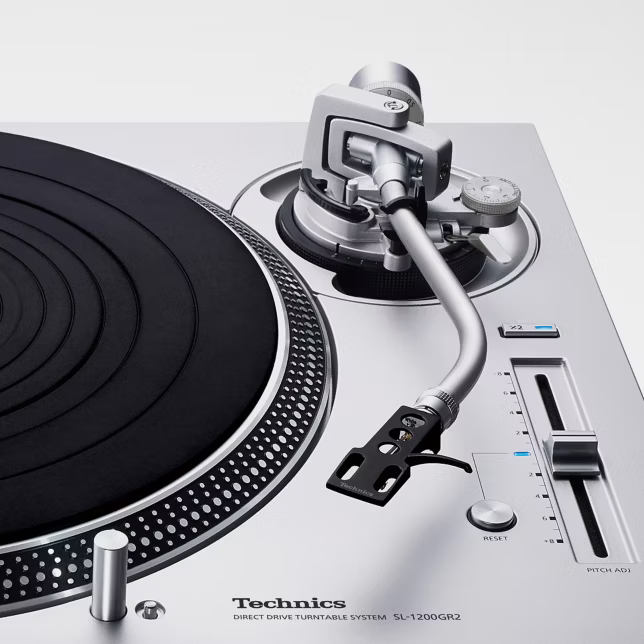 Picture of SL-1200GR2 Grand Class Direct Drive Turntable
